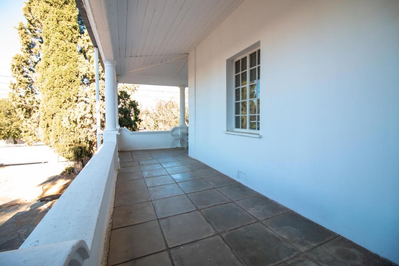 Jennis Place Graaff Reinet Exterior photo